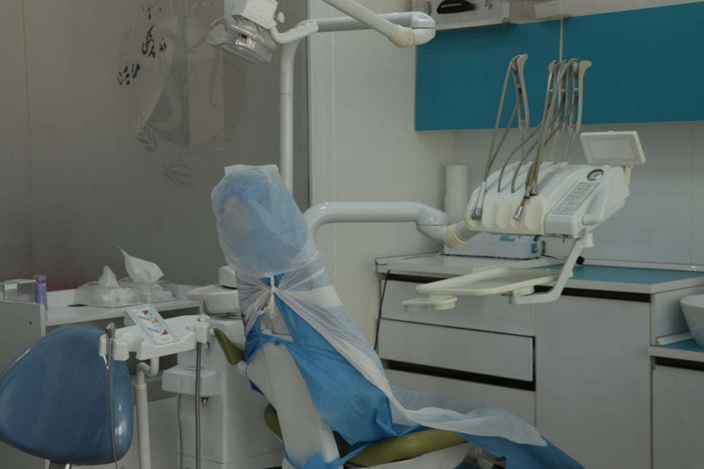 بهترین کلینیک دندانپزشکی در شرق تهران ۷