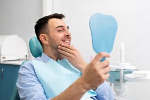 ۱۰ عامل تخریب کننده ایمپلنت دندان 2